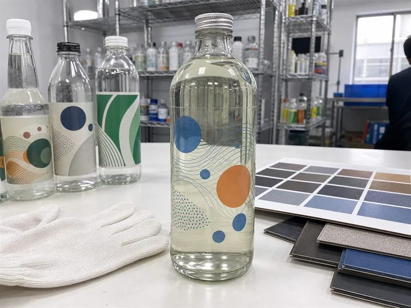 Clear BOPP label no look glass bottle