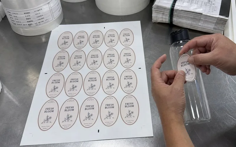Multi-up sheet die cut labels for hand application
