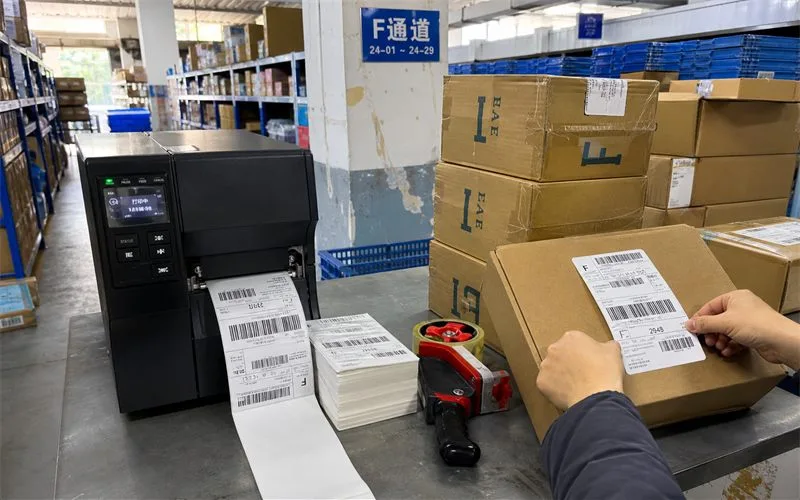 Thermal roll labels for warehouse logistics printing